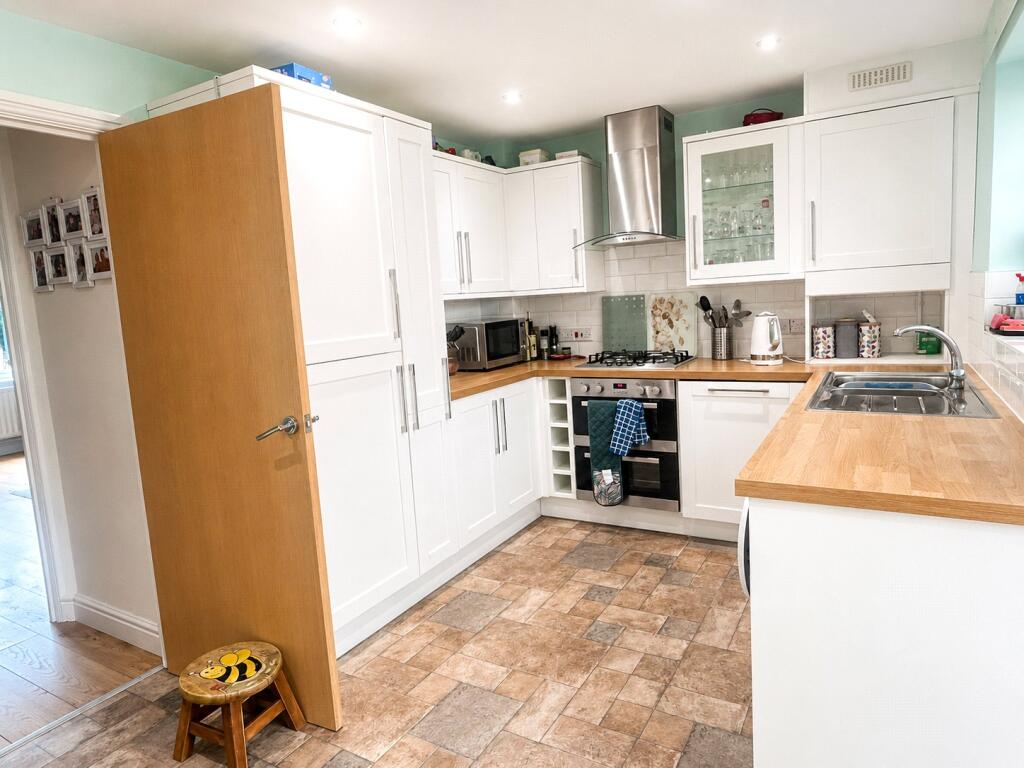 Thyme Avenue, Whiteley, Fareham, Hampshire, PO15 - View 2