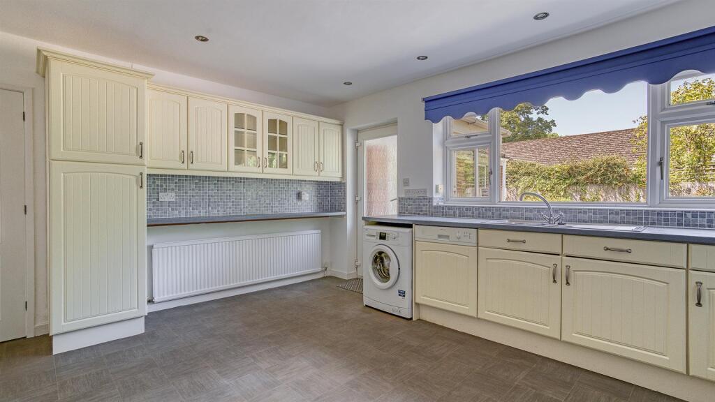 House in Derby - View 4