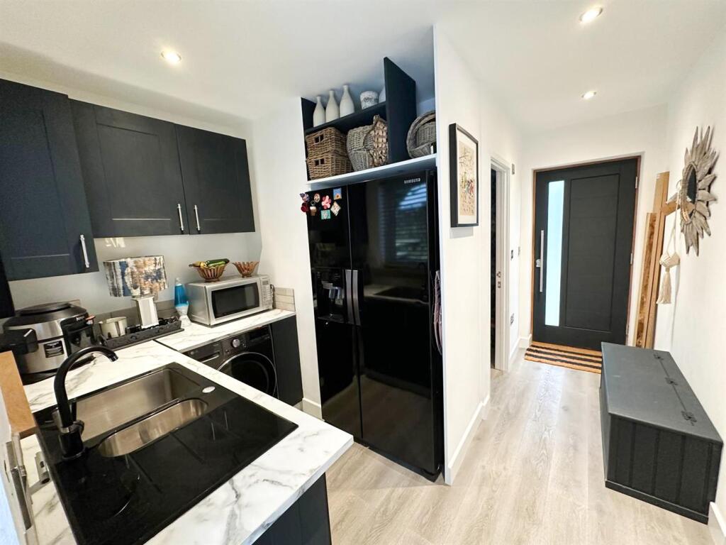 Additional image 16 of Ladymead, Glenlyon Avenue, Keighley