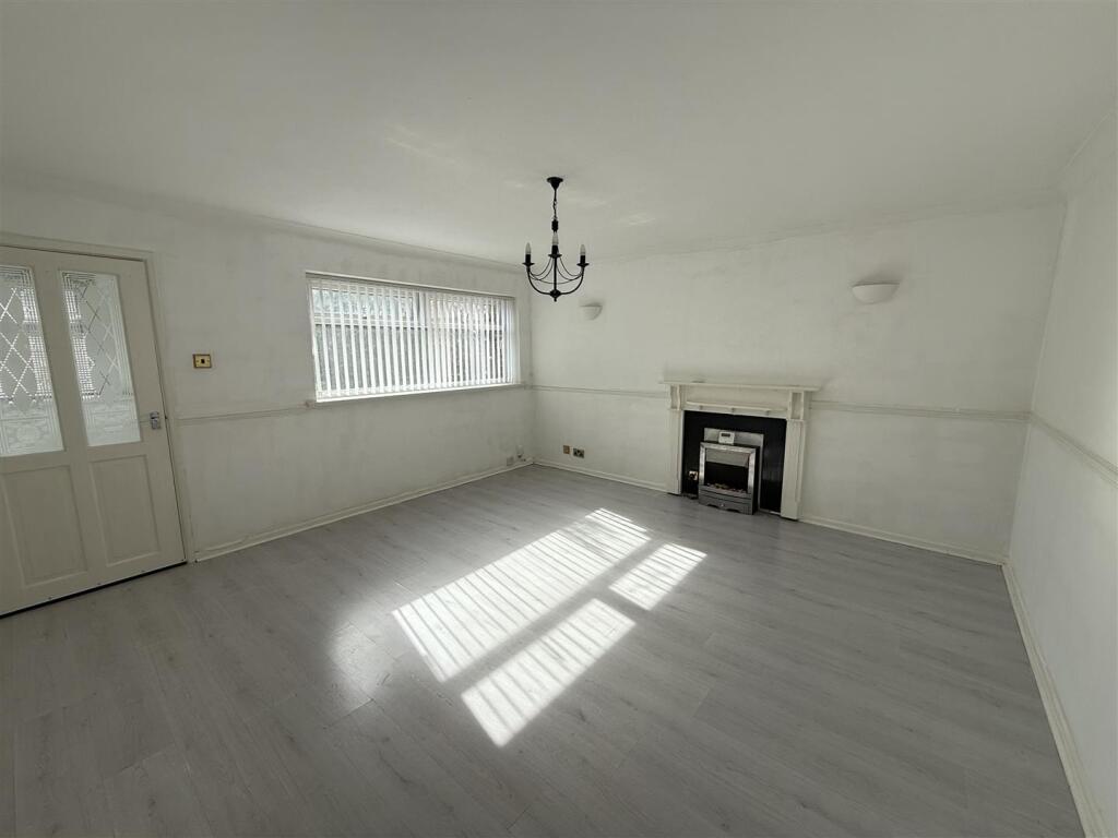 Main image of property: The Hawthorns, Cardiff