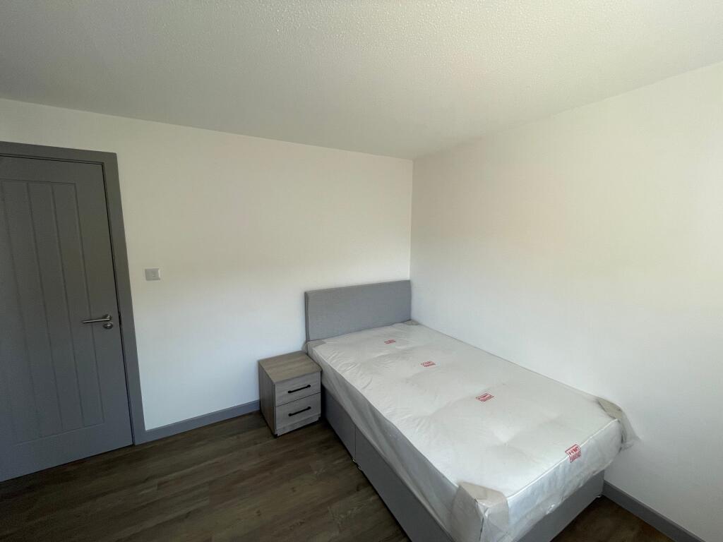 Main image of property: Pearson Square Doctor's Block