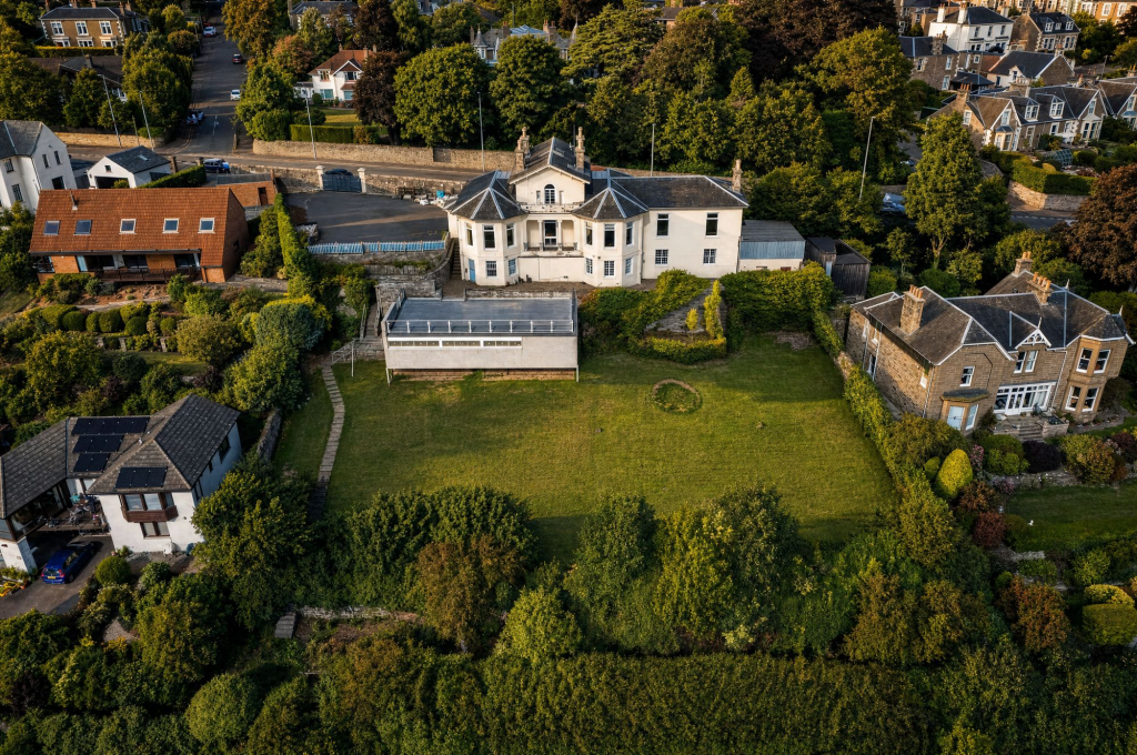 Main image of property: Dundee Road, Broughty Ferry, DD5