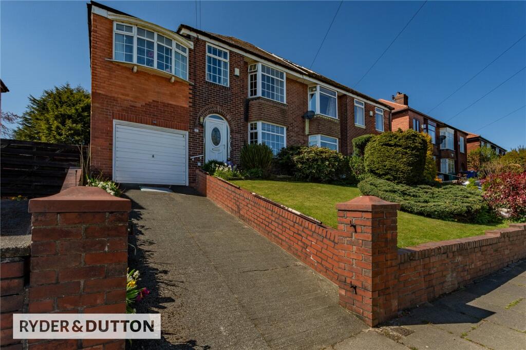 Main image of property: Heywood Old Road, Middleton, Manchester, M24
