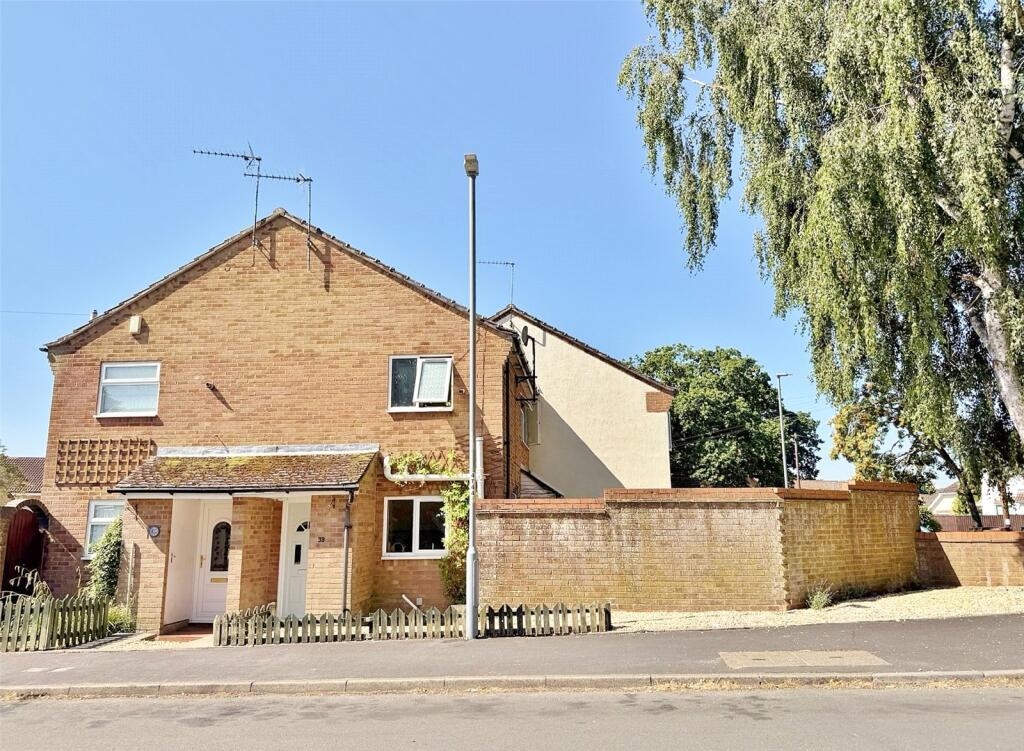 Main image of property: The Curlews, Verwood, Dorset, BH31
