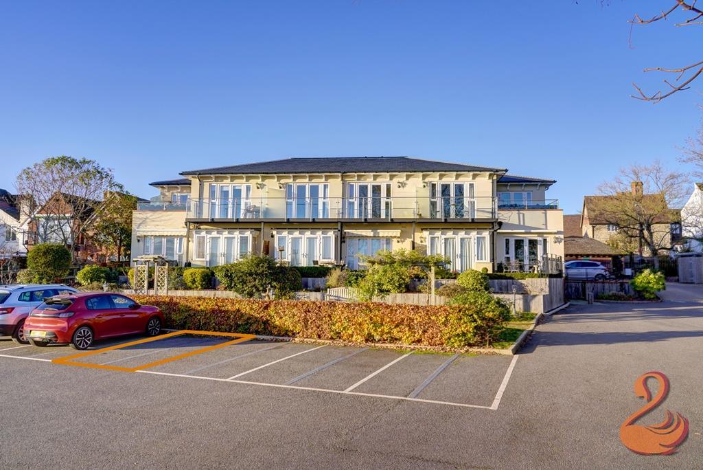 Main image of property: High Street, Bidford-on-avon