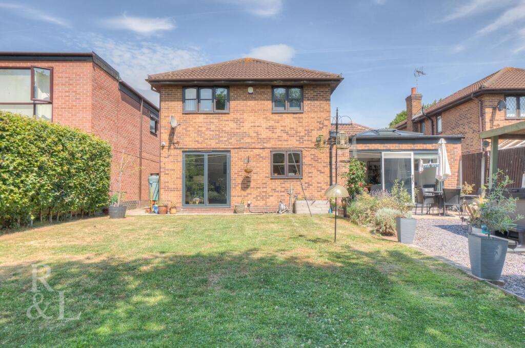 House in Rushcliffe, Compton Acres - View 5