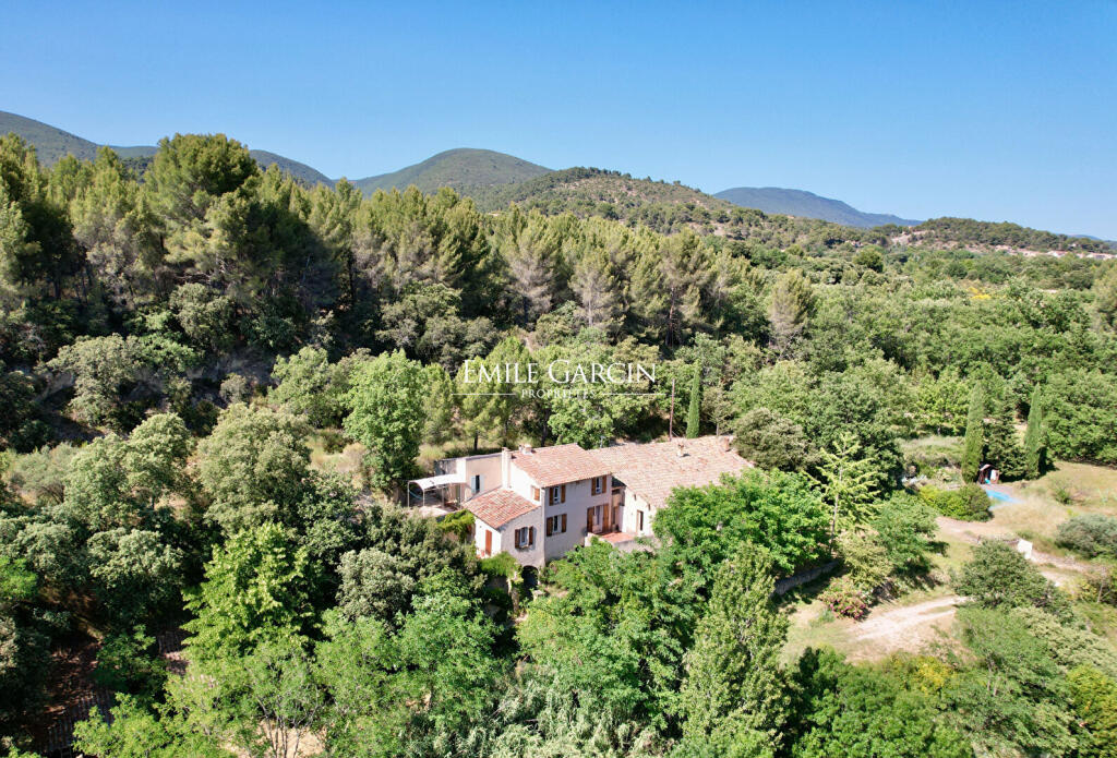 Main image of property: Provence-Alps-Cote d`Azur, Vaucluse, Vaugines