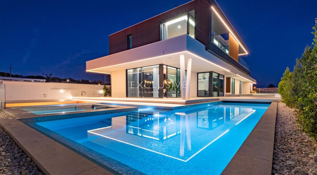 Main image of property: Algarve, Albufeira