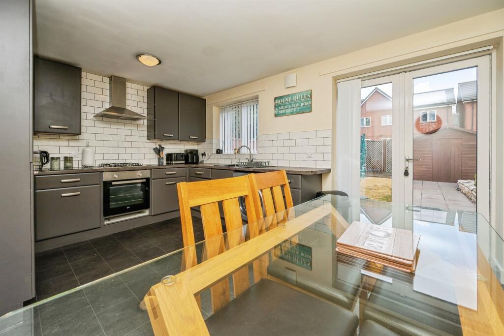 House in Birmingham, West Midlands - View 5