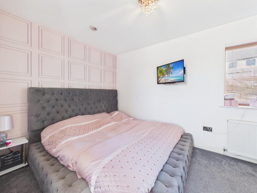 Additional image 10 of Sapgate Lane, Bradford