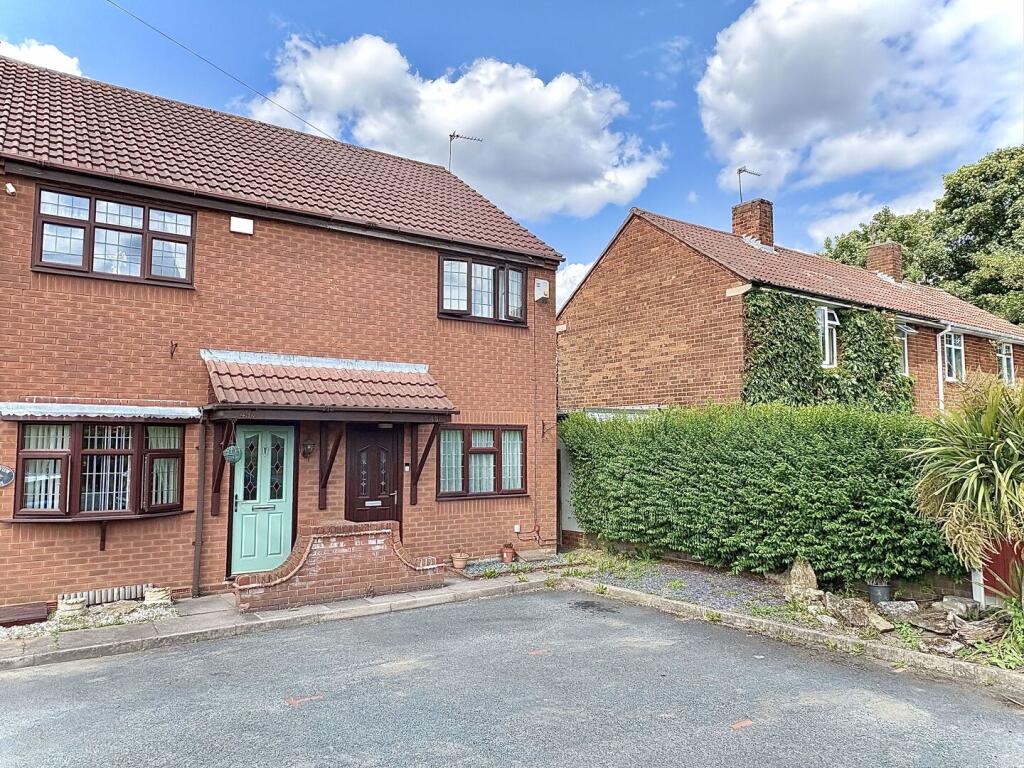 2-bed semi-detached on Gorge Road, SEDGLEY, DY3 1LF, £190,000