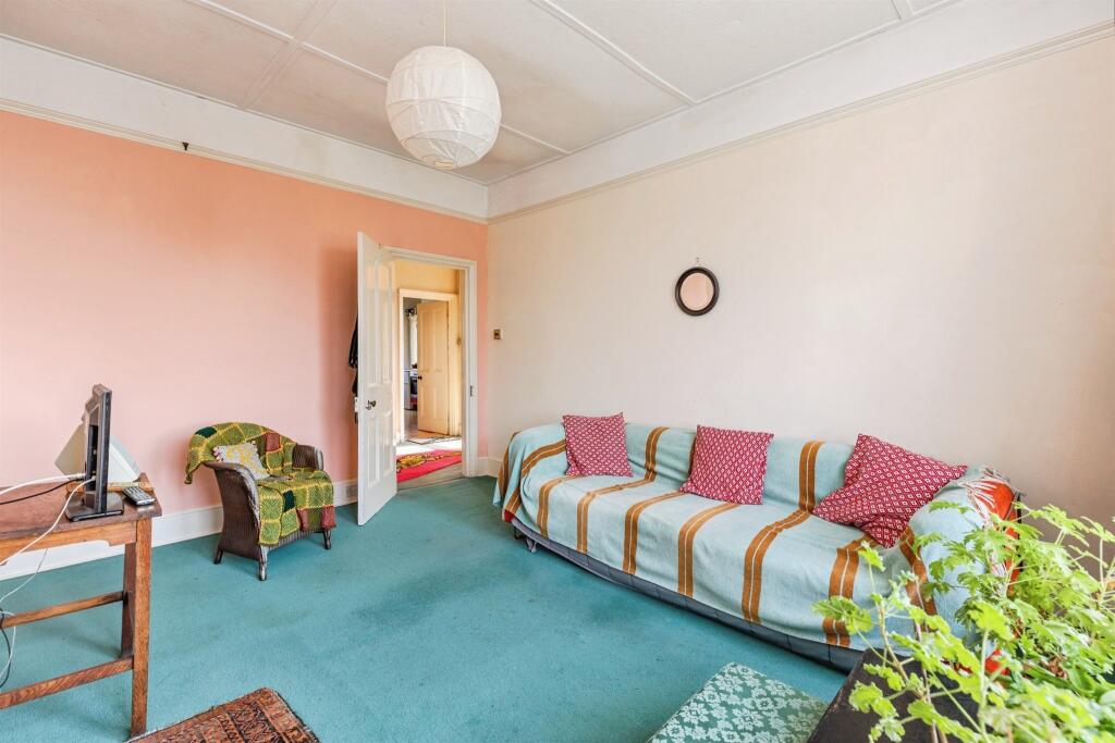 Pevensey Road, St. Leonards-On-Sea photo 4