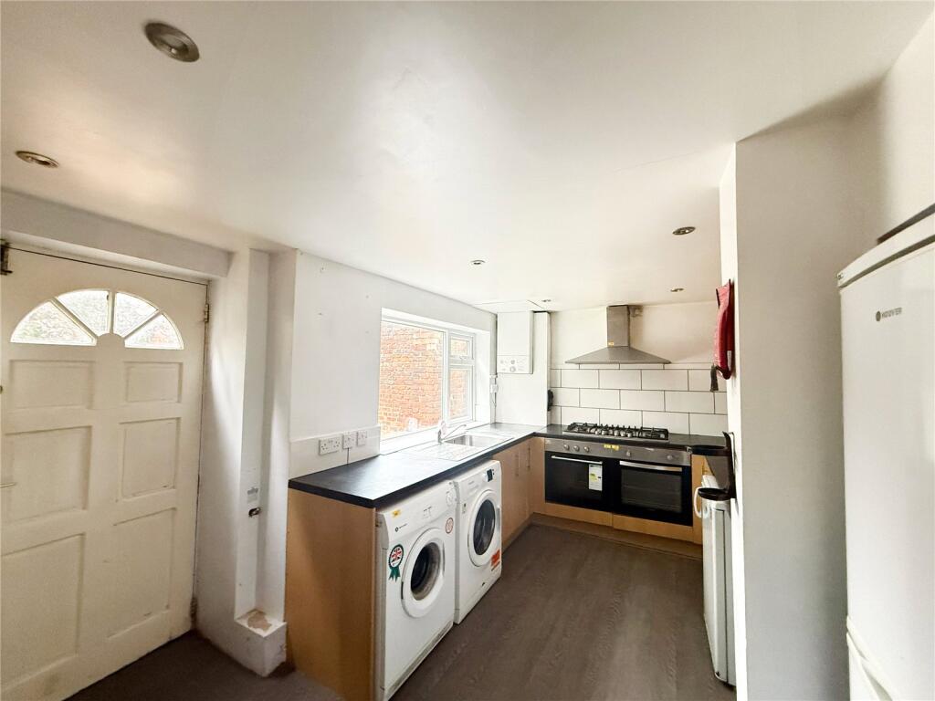 Moorfield Avenue, Withington, M20 photo 4