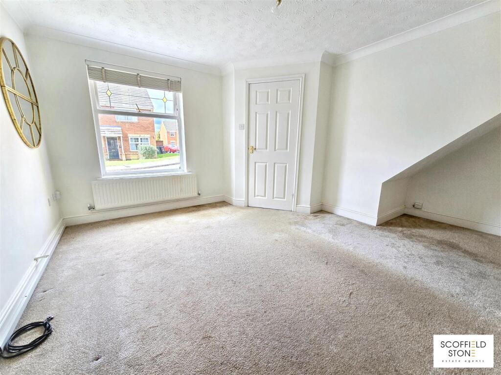 Bren Way, Hilton, Derby photo 3