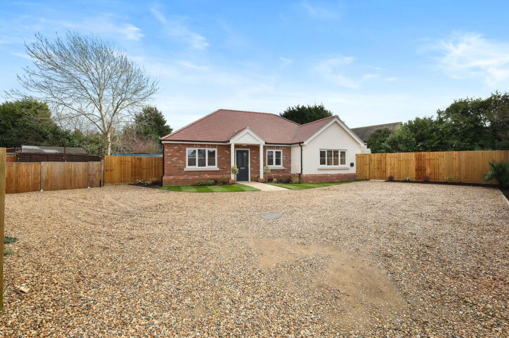 Main image of property: Coggeshall Road , Braintree, CM7