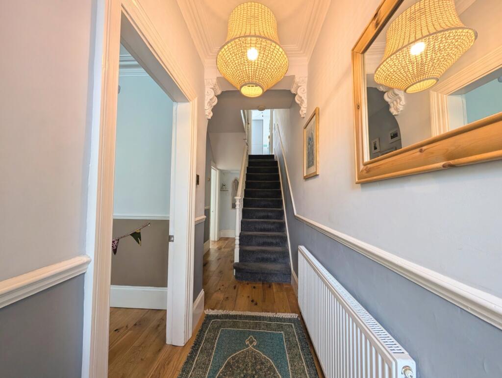 House in Thanet, Westbrook - More