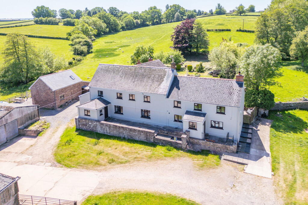 Llansoy, Usk, Monmouthshire photo 4