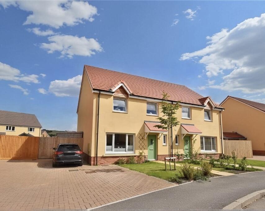 Main image of property: NO CHAIN - Four bedroom family home with large garden
