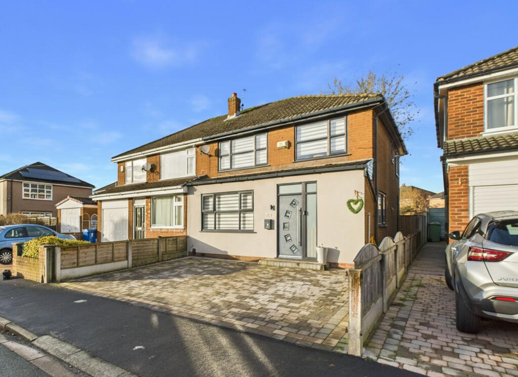 Main image of property: Parkfield Avenue, Tyldesley, M29