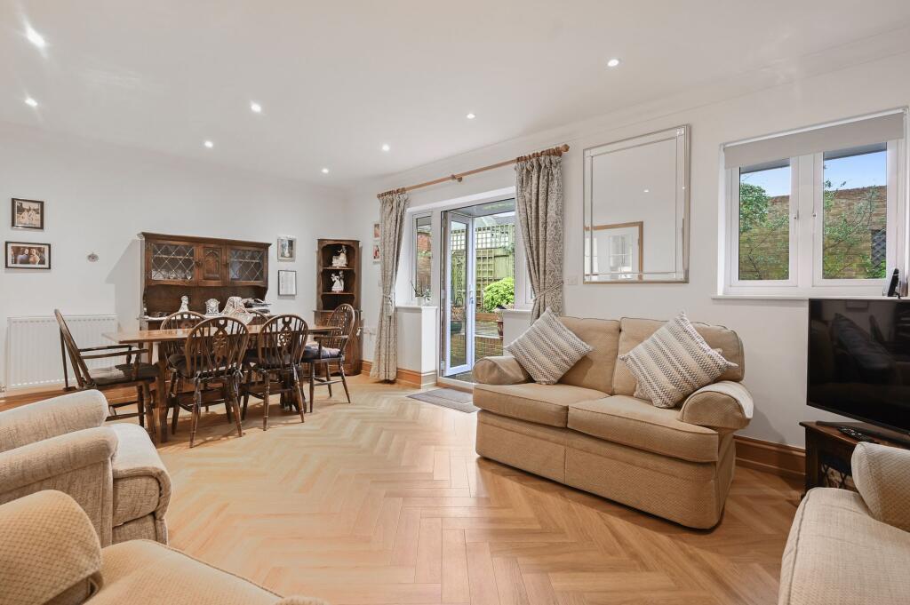 Main image of property: The Broadway, Cheam, SM3