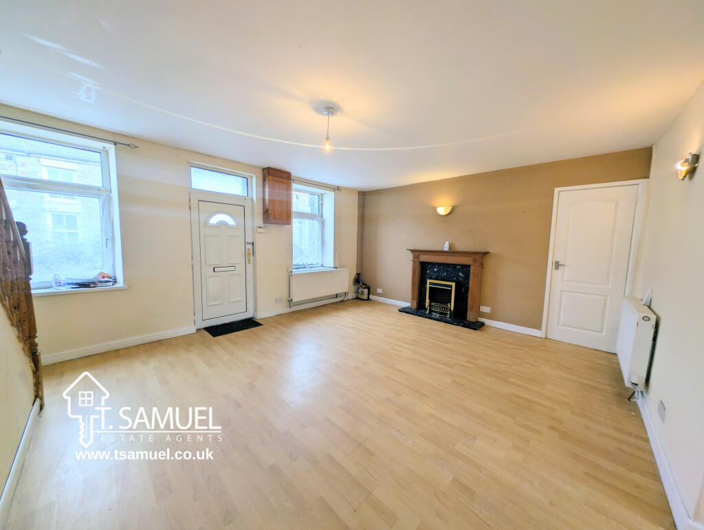 House in Hirwaun - View 2