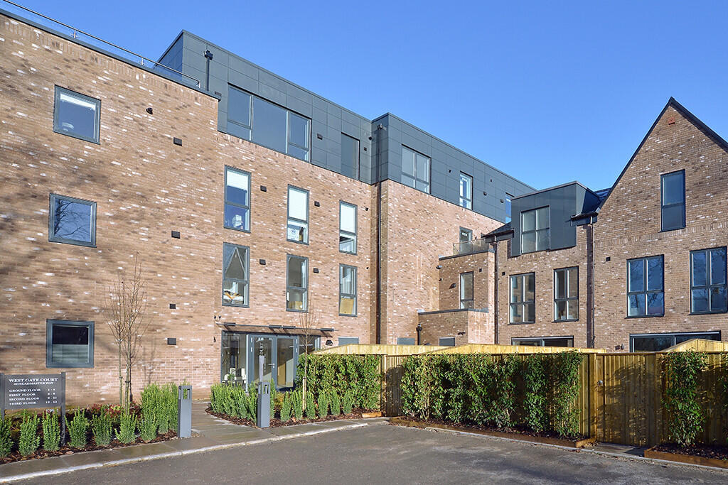 Main image of property: Macclesfield,
SK10 1DE