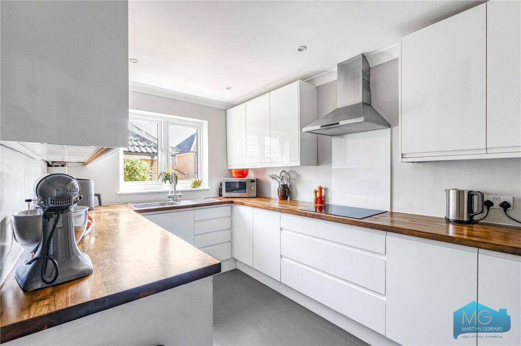 House in London - View 3