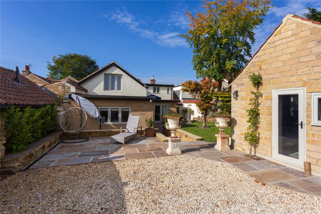 Main image of property: Pottergate Cottage, Helmsley, York, North Yorkshire, YO62