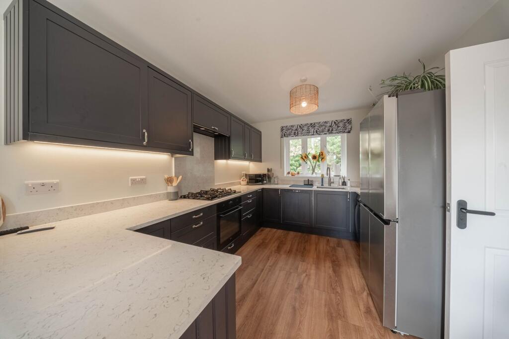 House in Redhill - View 5