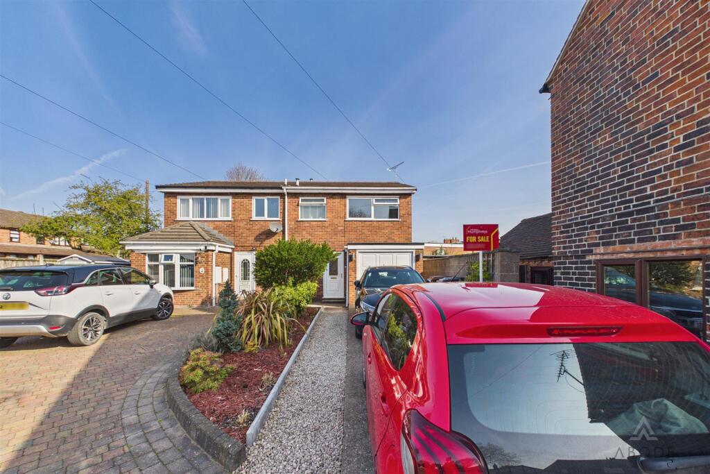 Main image of property: Field Lane, Burton-on-Trent