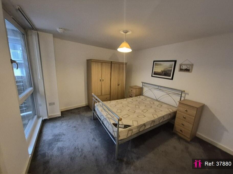 Apartment in Manchester - View 4