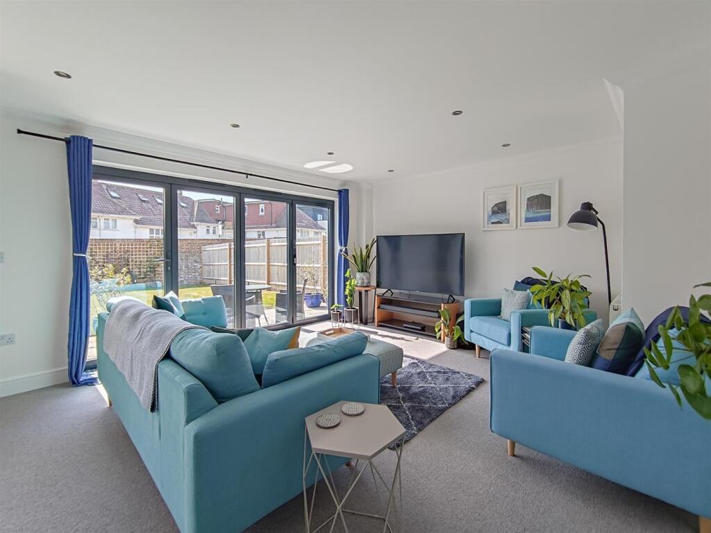 19A Albany Road, Seaford photo 3