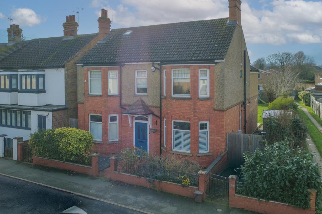 Main image of property: South Street, Leighton Buzzard, LU7