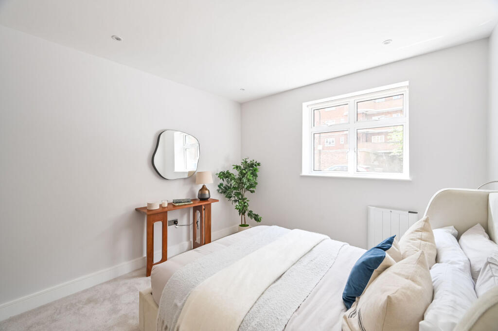 Apartment in London - More