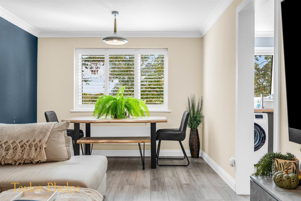 Apartment in Stevenage - View 3
