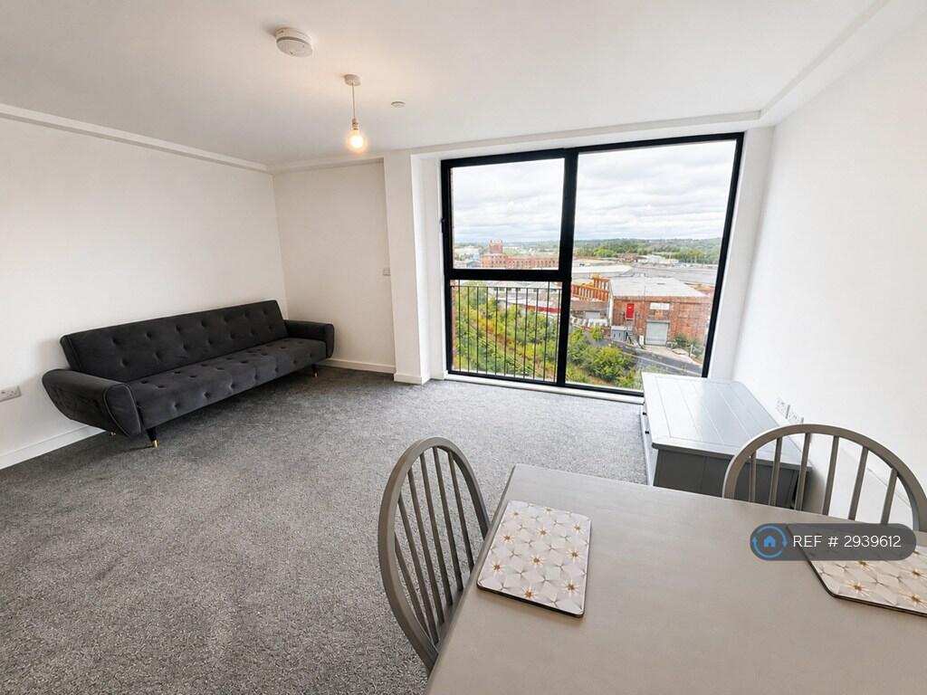 Apartment in Manchester - View 2