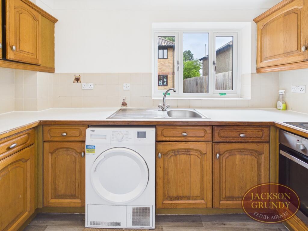 Apartment in Duston, Port Road - View 2