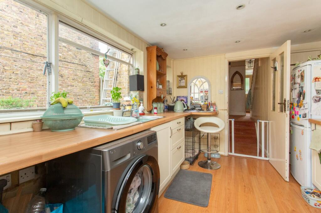 House in Canterbury, Herne and Broomfield - View 5