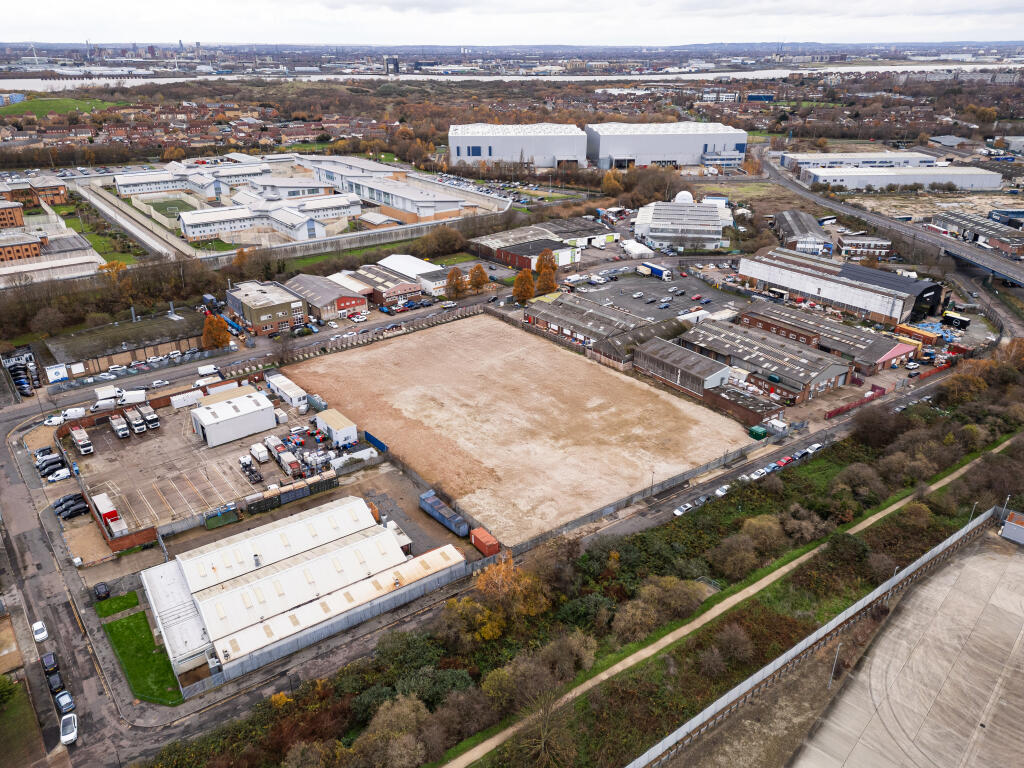 EDIT_gbwest04_drone_014.jpg