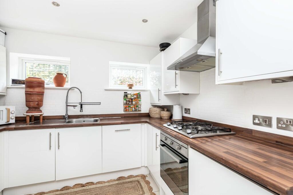 Additional image 3 of Rossmore Road, Poole, BH12