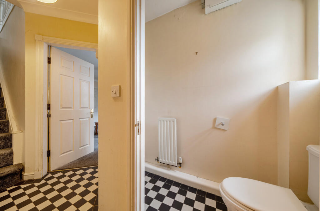 House in Leeds, Gledhow Park, Chapeltown - View 5