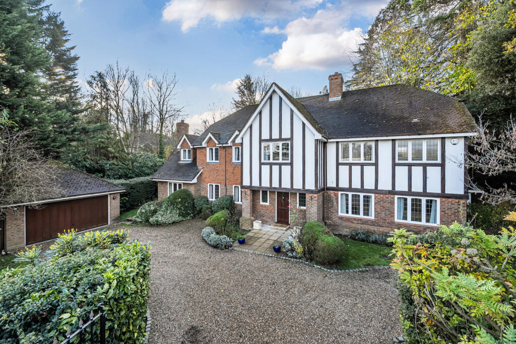 Main image of property: South Park Drive, Gerrards Cross