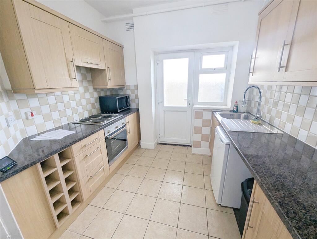 Apartment in Liverpool - View 4
