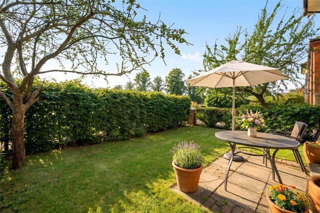 House in Exeter - View 3