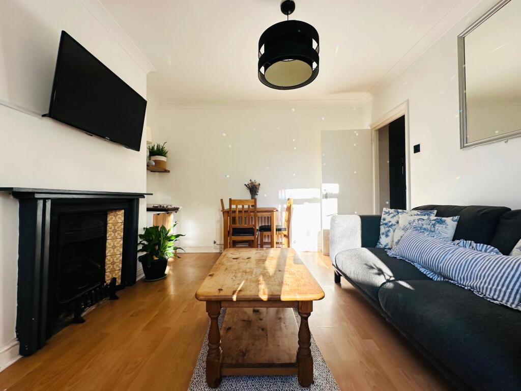 Main image of property: Rutland Park, London, SE6