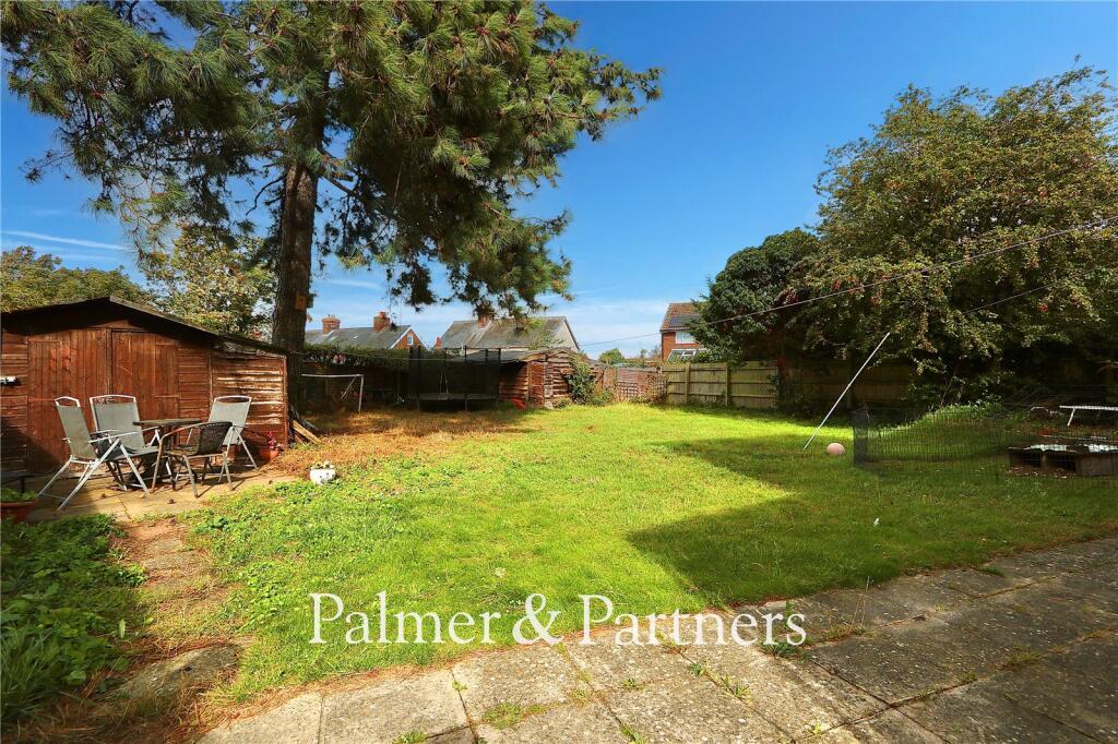Childers Close, Shotley Gate, Ipswich, Suffolk, IP9 photo 3