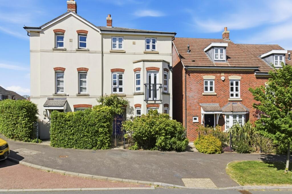 Main image of property: Hill View Road, Malvern, Worcestershire, WR14 1FJ
