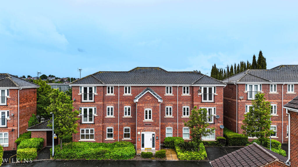 Meander Close, Wilnecote, Tamworth, Staffordshire, B77