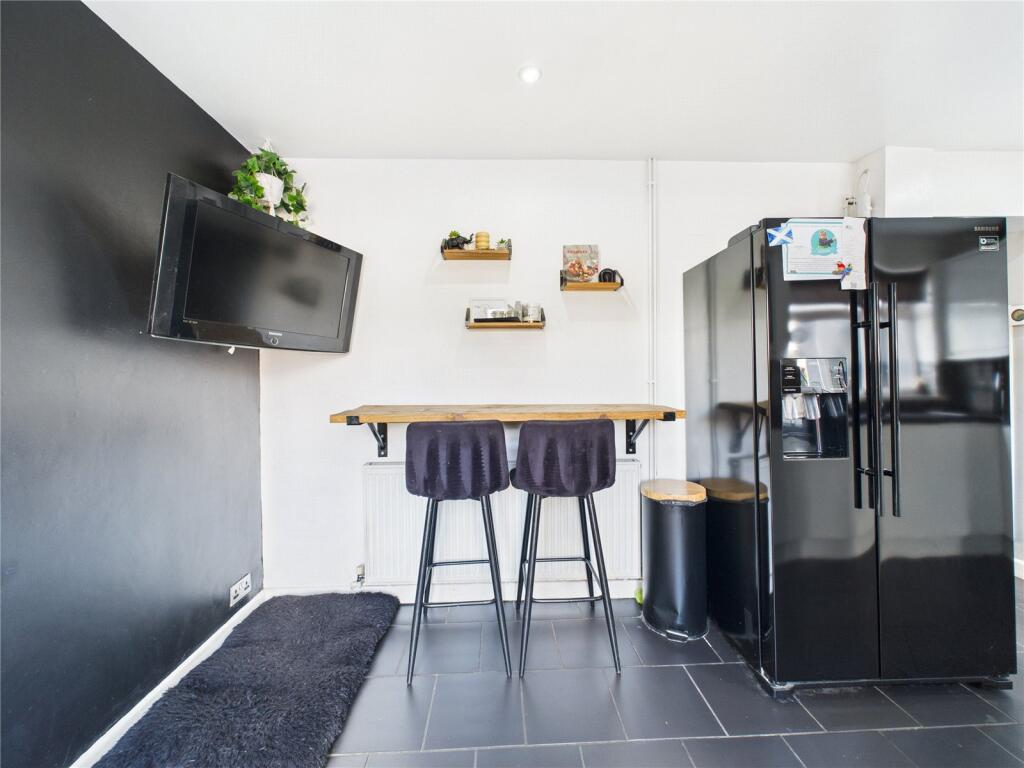 Kencot Walk, Bristol, BS13 - More