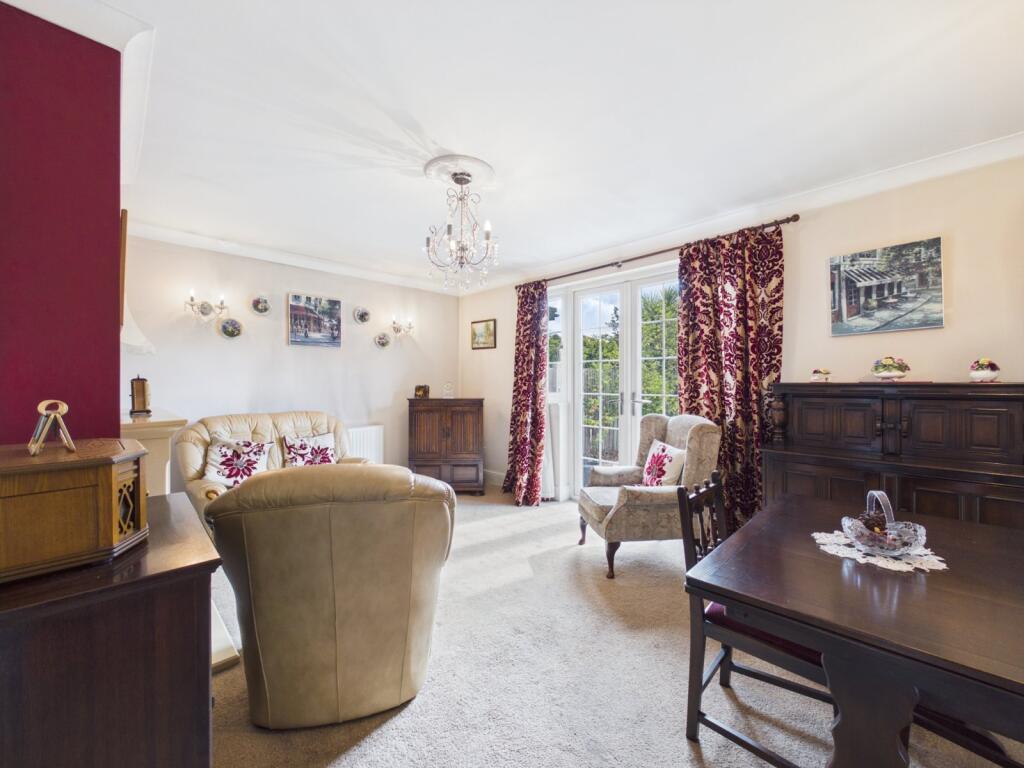 House in Twickenham - View 2